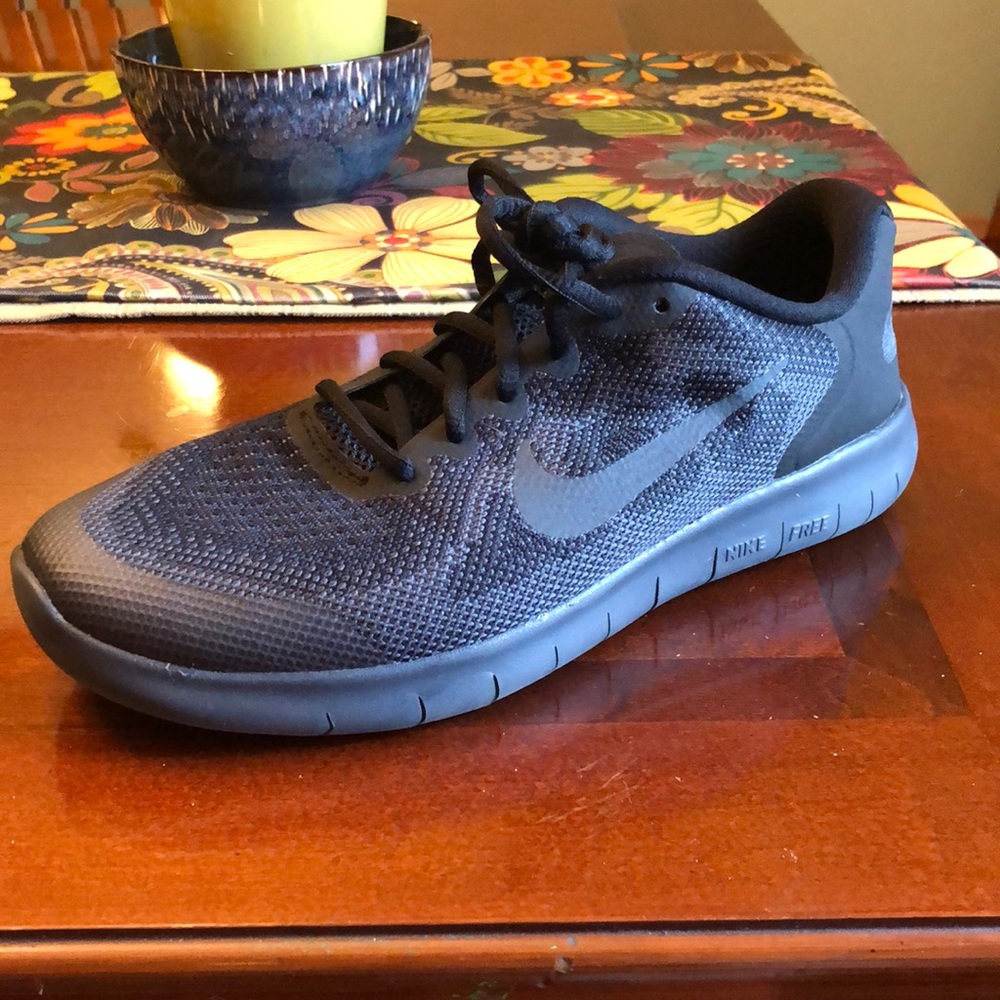 Black Nike Freerun